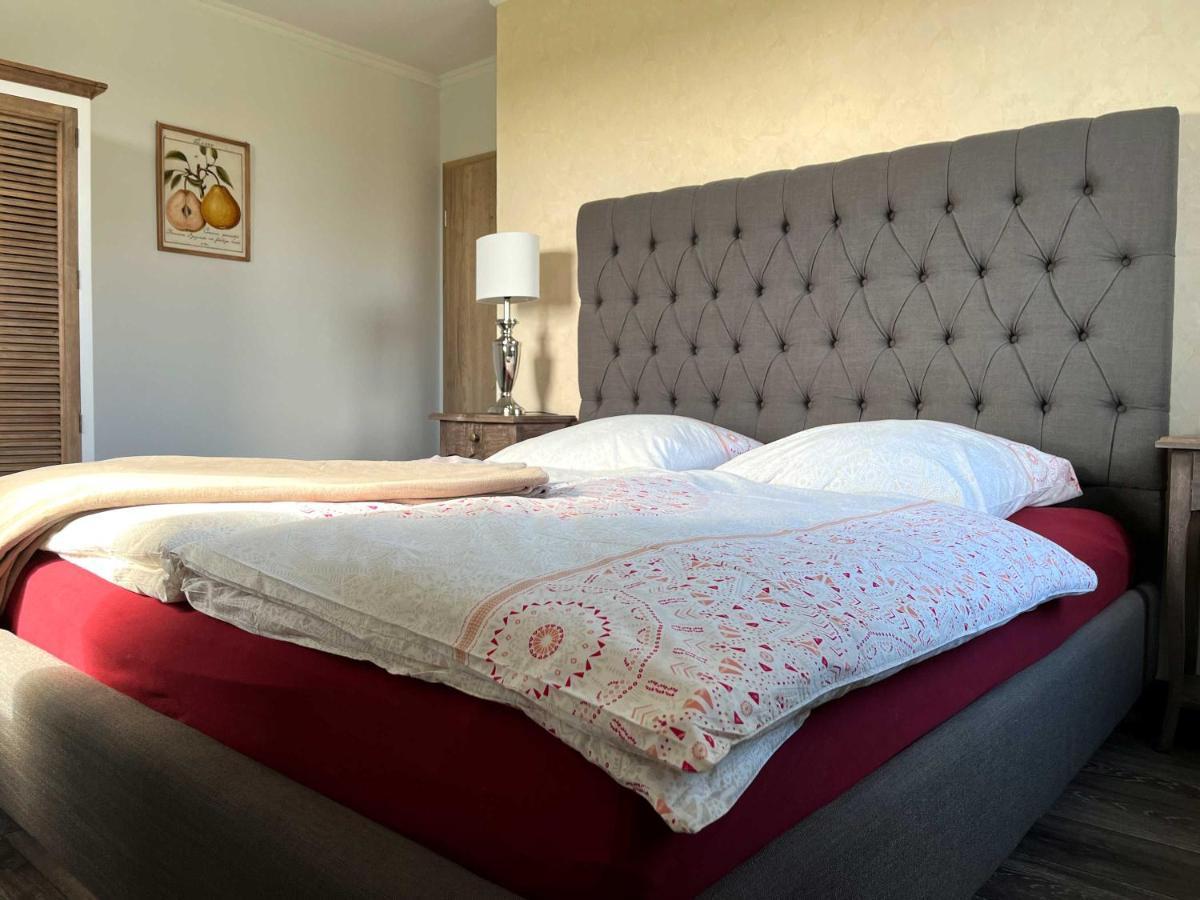 Altes Zollhaus Apartment Hallschlag Bagian luar foto