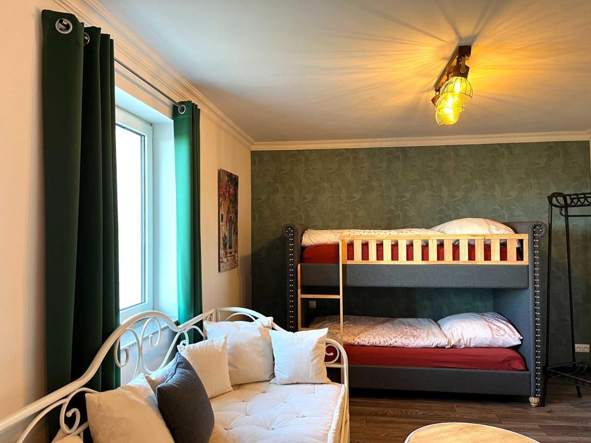 Altes Zollhaus Apartment Hallschlag Bagian luar foto