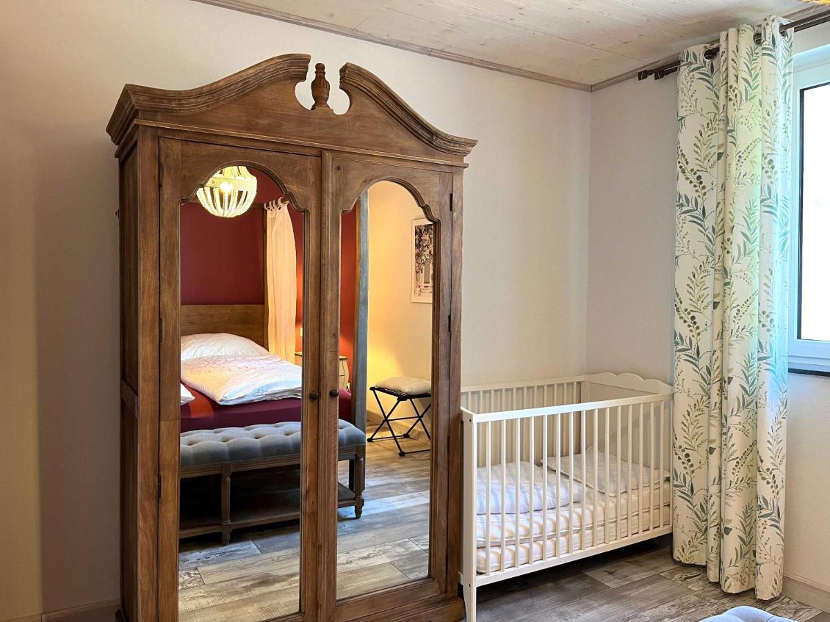 Altes Zollhaus Apartment Hallschlag Bagian luar foto