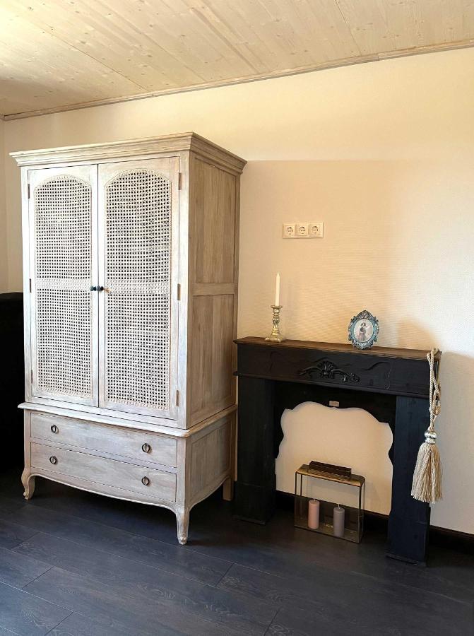 Altes Zollhaus Apartment Hallschlag Bagian luar foto