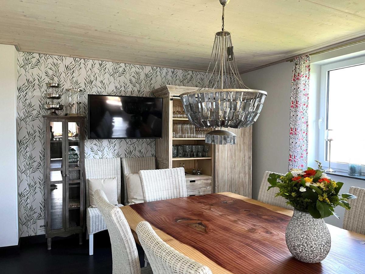 Altes Zollhaus Apartment Hallschlag Bagian luar foto
