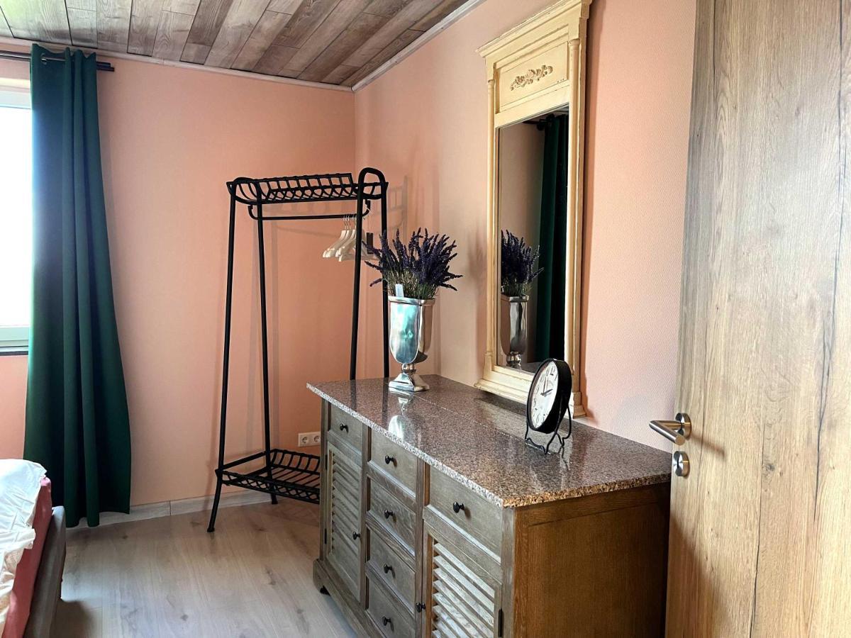 Altes Zollhaus Apartment Hallschlag Bagian luar foto