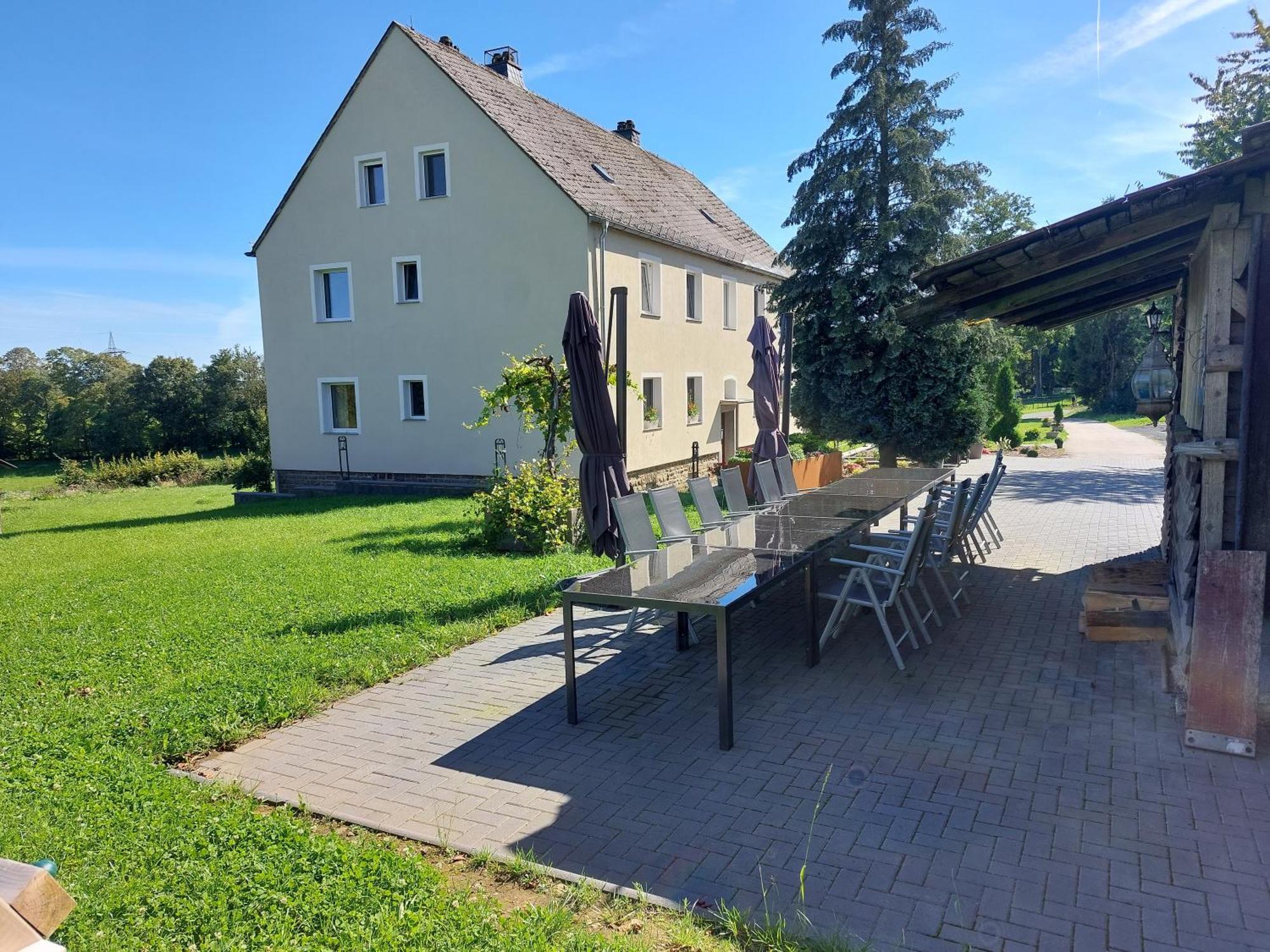 Altes Zollhaus Apartment Hallschlag Bagian luar foto